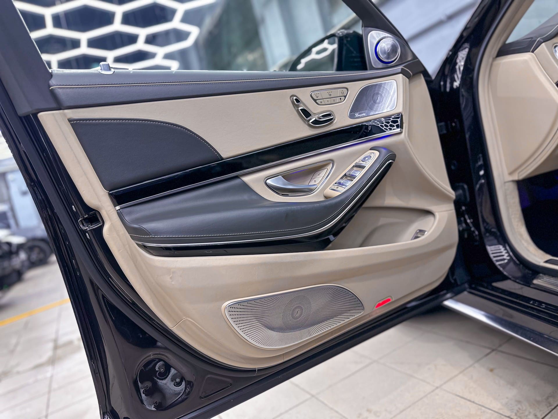 Химчистка Mercedes W222 