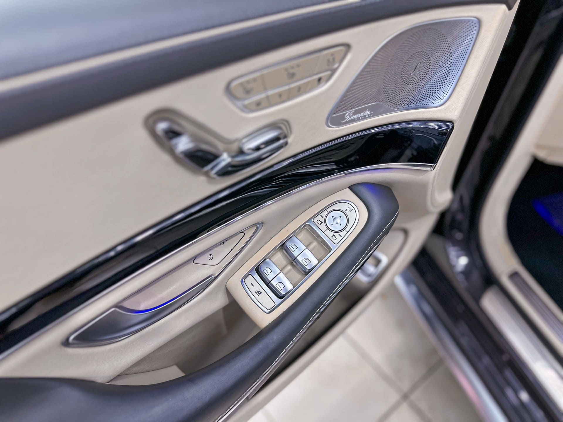 Химчистка Mercedes W222 