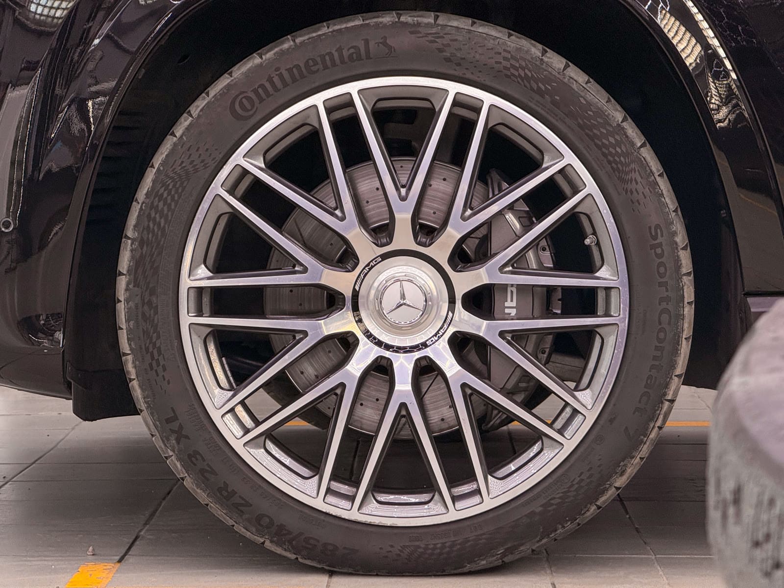 Антихром Mercedes-Benz GLS 63 — больше характера и агрессии — после защиты глянцевых элементов, кадр 11