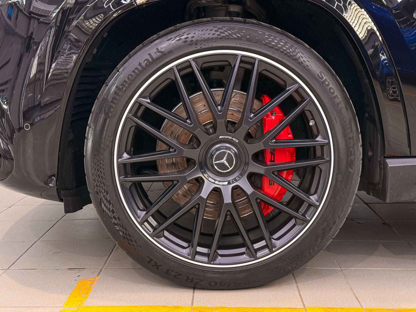 Антихром Mercedes-Benz GLS 63 — больше характера и агрессии — после защиты глянцевых элементов, кадр 12