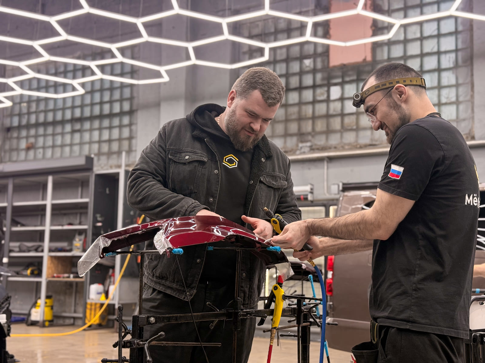 Защита юбилейного Honda Gold Wing полиуретановой пленкой — после защиты глянцевых элементов, кадр 18